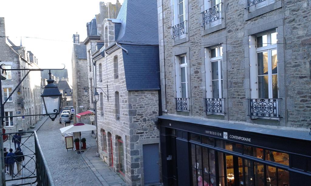 Le Medieval - Hotel Le Challonge Dinan Exterior foto