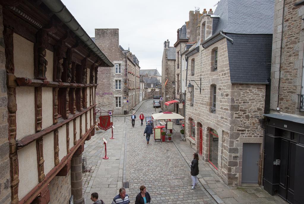 Le Medieval - Hotel Le Challonge Dinan Exterior foto